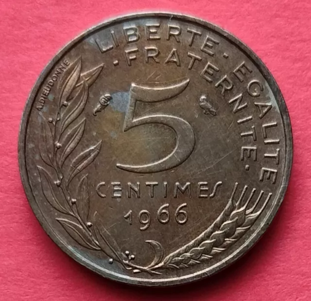 Moneta  Francia , 5 Centimes  del 1966,  circolata
