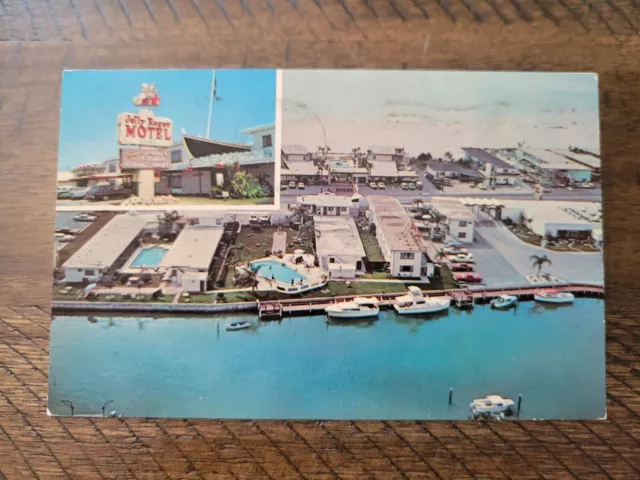 Postcard FL Florida St. Saint Petersburg Treasure Island Jolly Roger Motel Botel