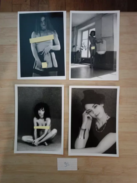 Lot de 4 Photos argentique nu femme  format 13X18cm circa 1980. Nu Artistique En