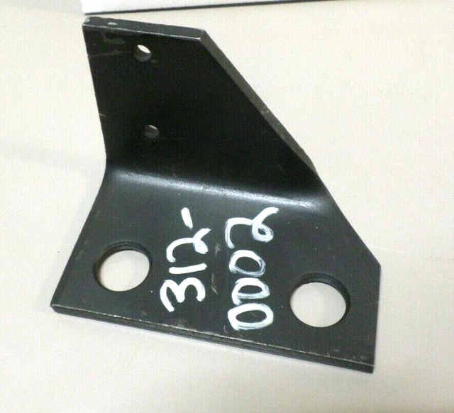 Gillig 01-36623-000B Muffler Mount Bracket