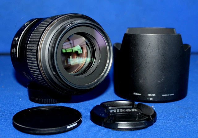 Nikon Micro NIKKOR 105mm f/2.8G AF-S VR IF-ED Lens