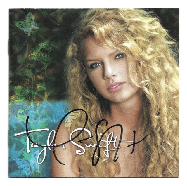 TAYLOR SWIFT “Debut” RARE LAST NAME AUTOGRAPHED SIGNED CD BOOKLET ACOA 