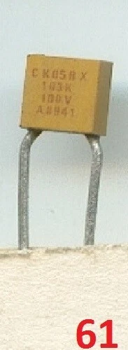 Lot De 10 Condensateurs Au Tantale AVX - 47µF 16V 10%, CMS (format 6.0x3.2mm, Case C)