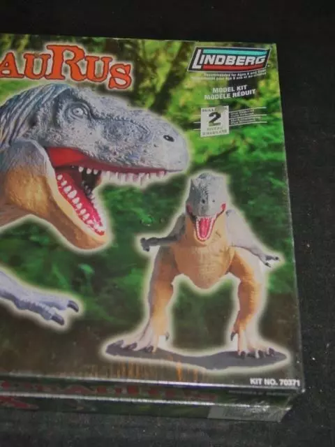 Lindberg #70371 - TYRANNOSAURUS REX Model Kit - 20" Long & 9" High (SEALED) 2