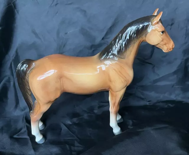 Vintage Breyer Family Arabian Stallion Glossy Bay Ceramic Hand Painted Horse 7"