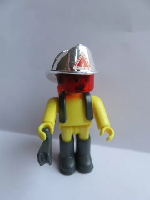 Ü-Ei Figur * Ferraeroport Crew - Start ins neue Jahrtausend 2000 * Feuerwehrmann