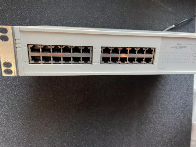 3C16980 3Com SuperStack  II Switch 3300 with 24 Ethernet Ports 3