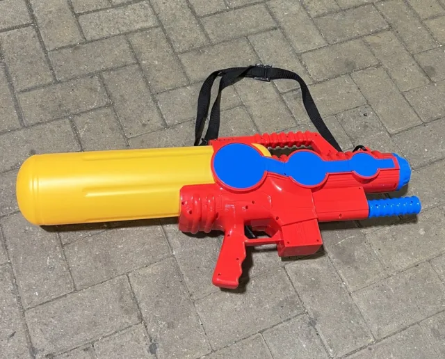 Giant  Water Gun for Outdoor Party - 80cm - Blaster Pump