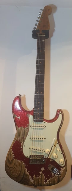 Fender Stratocaster Custom Shop 63 Super Heavy Relic Red Sparkle Custom Order