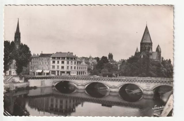 METZ  - Moselle - CPA 57 - Ponts - le Moyen pont et Temple Protestant