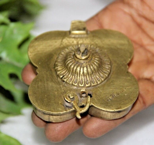 Boîte Artisanale Vintage En Laiton - Kumkum/Tikka - Style Années 1950 - Inde - Occasion