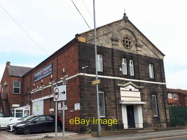 Photo 6x4 Former Methodist chapel, Batley Road, Alverthorpe Wakefield/SE c2022
