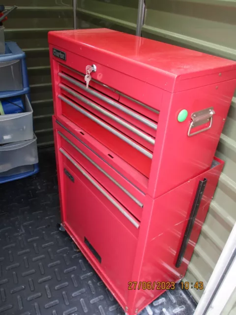 '' CLARKE '' Combination 2 DrawerTrolley/6 Drawer Tool Chest .