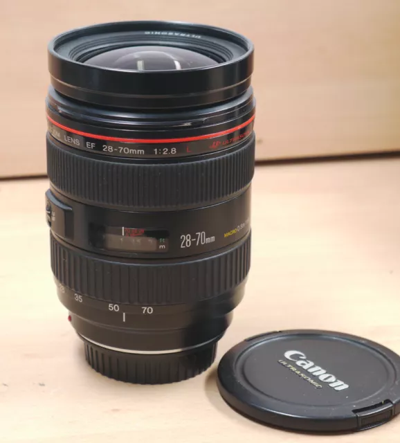 Canon Lens EF 2,8/28-70 L mm USM  aber leider Linse trübe !! Bastlerware !