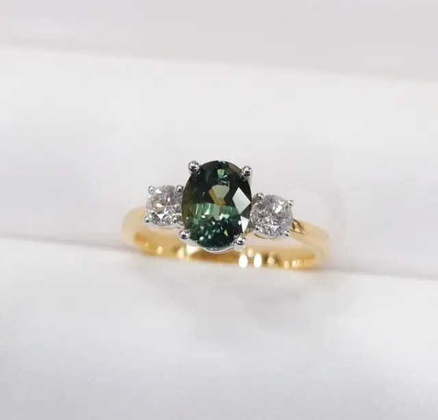 2CT Natural Green Sapphire Certified, Diamond Ring 18k Gold VVS Teal Sapphire