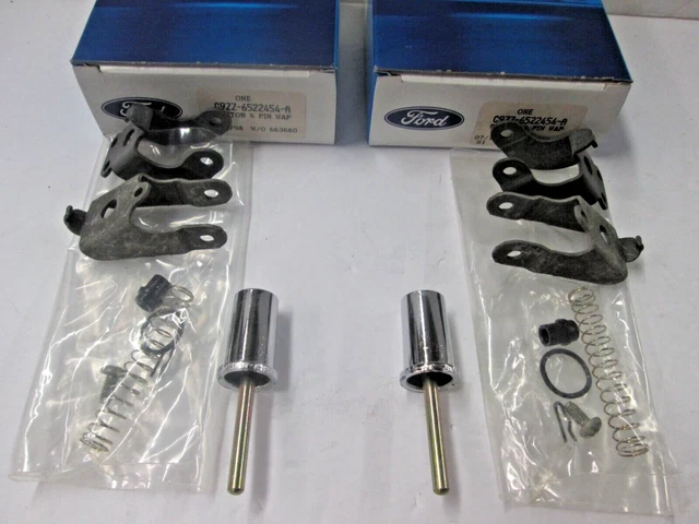 NOS 67 70 Mustang  67 68 Cougar  Outside Door Handle Button Kits C9ZZ-6522454-A