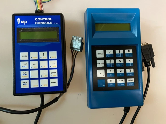 2 Consoles De Programation Mp Control Console