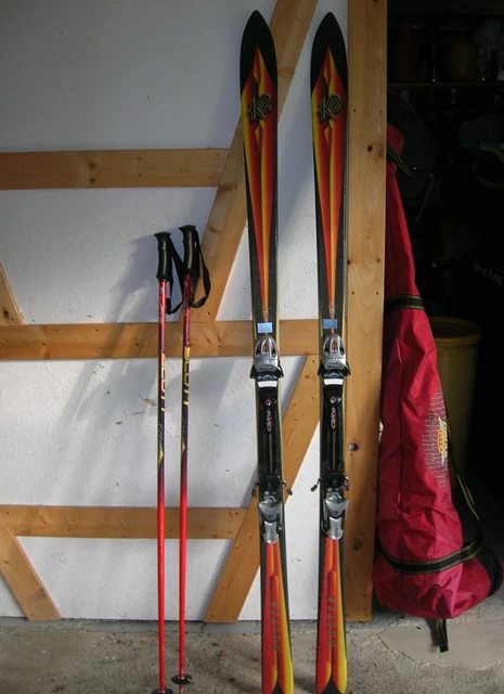 HERREN - SKIER / 180 cm / mit Bindung / mit Stöcken und Tasche / gebraucht