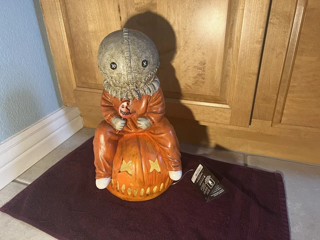 Trick 'r Treat Sam LED LIGHT UP Statue 15” Spirit Halloween Pumpkin Decor