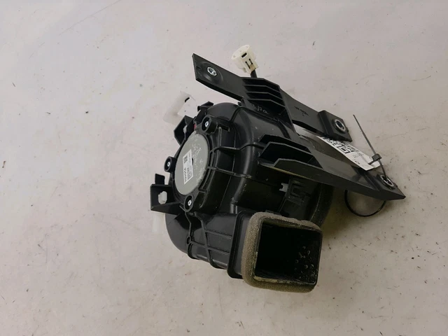 Ventilateur de batterie G923047050 - TOYOTA COROLLA 102 1.8 I HYBRYD - 629322633