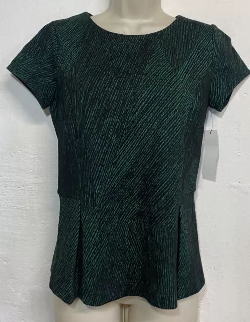 NWT Liz Claiborne Small Top Black Green Knit Short Sleeve Zipper Peplum