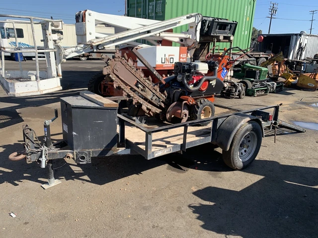 Ditch Witch 1330HE Trencher With Trailer Ditch Witch 1330HE Trencher With Trailer