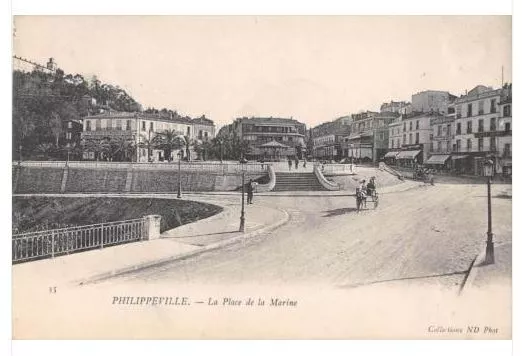 CPA ALGERIE PHILIPPEVILLE LA PLACE DE LA MAIRIE (dos non divisé)