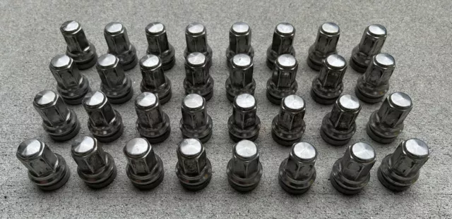 32 Pieces OEM Factory Ford F350 F250 Lug Nuts Closed Lugs 14 X 1.5 mm