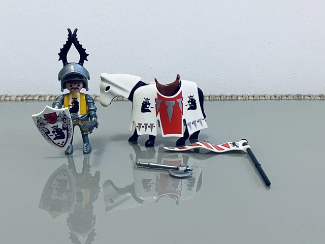 PLAYMOBIL RITTER MIT Pferd und Rüstung nicht gesäubert - siehe Foto EUR