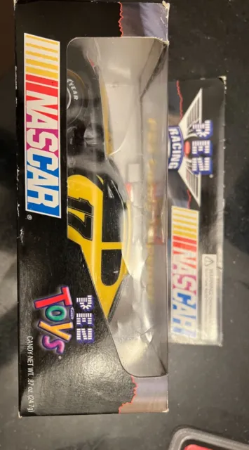 PEZ Yellow Racing Car candy dispenser Matt Kenseth # 17 NASCAR Pull &Go Action