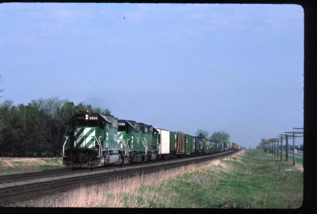 Original Railroad Slide - BN Burlington Northern 6832+ Clear Lake MN 5-5-1986