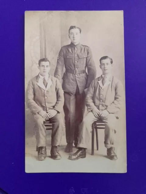 WW1 Postcard 3 British Soldiers.Two Wounded And One R.A.M.C. 🇬🇧