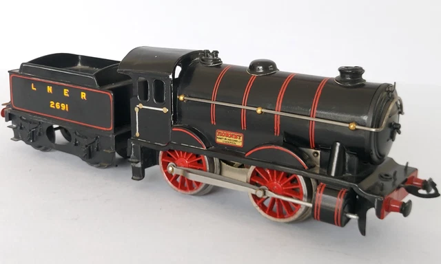 Locomotive-tender électrique de marque Hornby (Angleterre