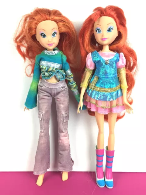 Lot 2 Winx Club Dolls Bloom / Rainbow