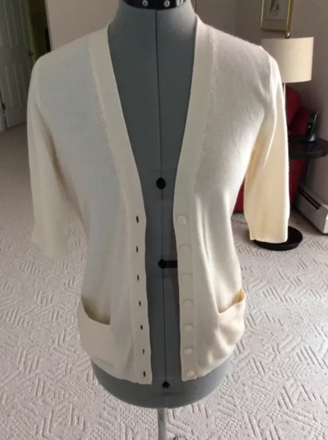 women black label ralph lauren Cardigan  size M cream color 100% cashmere 