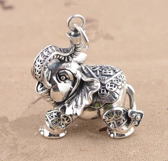 Exquisite Tibetan silver carving elephant small pendant M