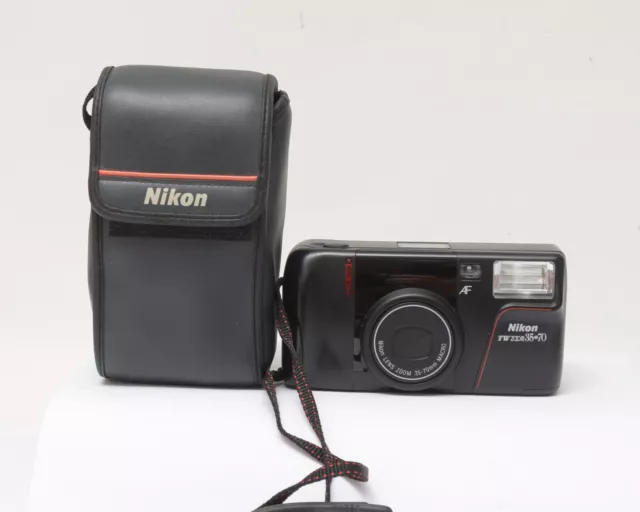 Cámara compacta analógica Nikon TW Zoom 35~70. Probado! N.954