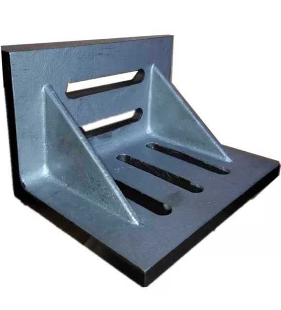 HHIP 3402-0302 4-1/2" x 3-1/2" x 3" Slotted Angle Plate, Webbed