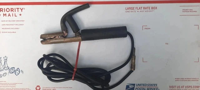 TWECO A732 Insulated Electrode Holder 300 Amp No. A-732 with Cable