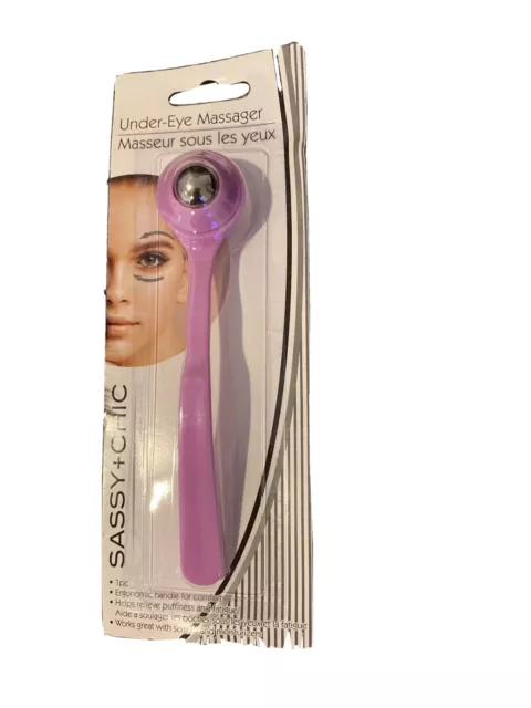 Sassy + Chic Under-Eye Massager Reduce Puffiness & Eye Fatigue￼ Lavender￼ Roller