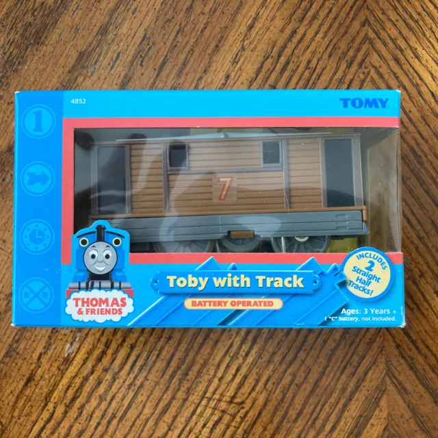 Thomas & Friends Battery Operated TOBY with Track 4852 TOMY 2005 NEW IN BOX HTF