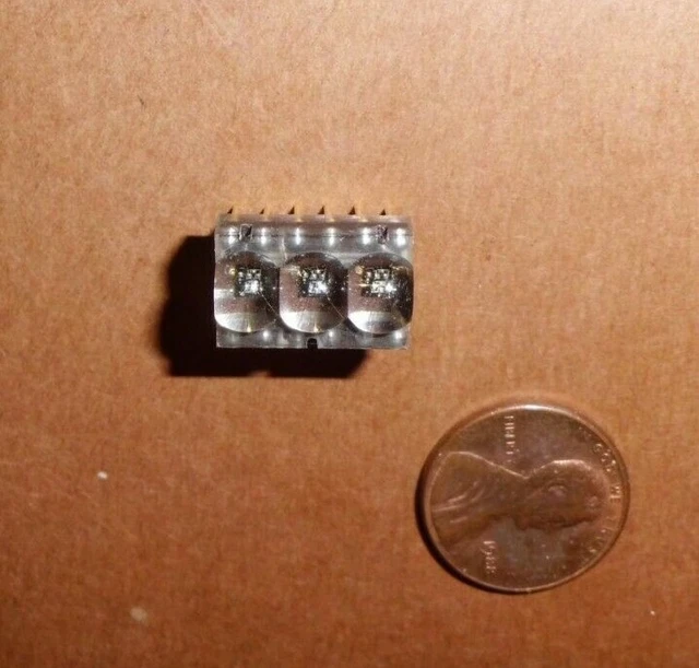 3 Digit Miniature 12 Pin LED Display #7112 With Magnifying Dome