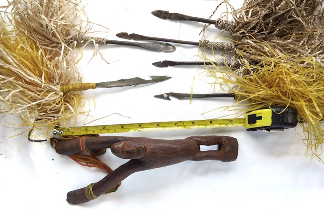 2 pc KARTEPEL - SLINGSHOT TIMOR TRIBAL ARTIFACT  - late 20th C