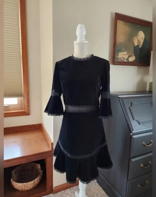 Alice + Olivia Women's Size 4 Black Velvet dress Bell Sleeves Retail $495