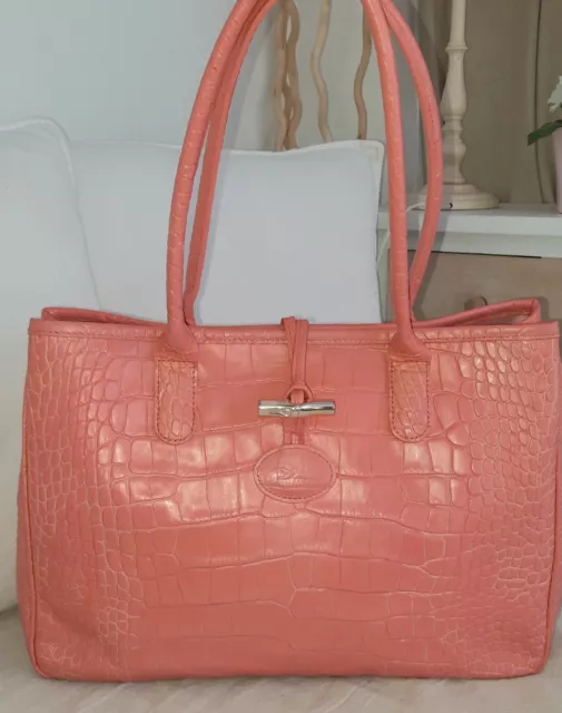 ***Longchamp*** Sac Epaule En Cuir Facon Croco Saumon Comme Neuf