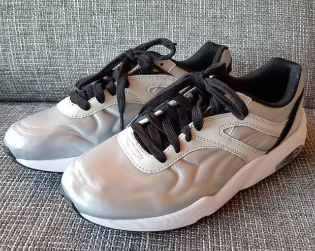 Neu Puma Damen Schuhe R698 Matte & Shine Retro Style Gr 40 Us 9 Uk 6,5 Sneaker