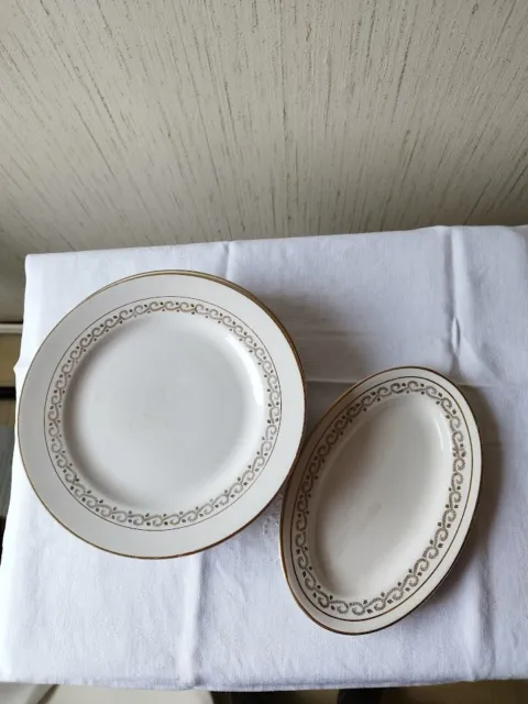 Lot De 8 Assiettes Plates Blanche Et Ravier & Doré Poreylor L'amandin