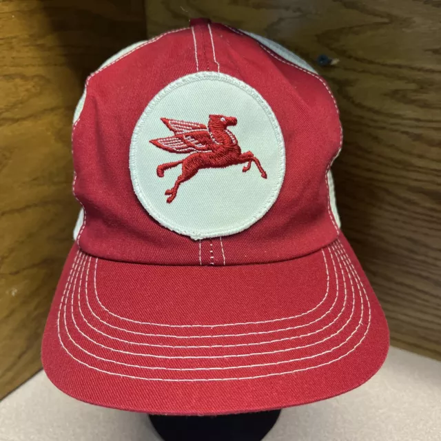 Vintage Mobil Oil Pegasus Snapback Truckers Hat Red Cap Project Logo Patch Hat