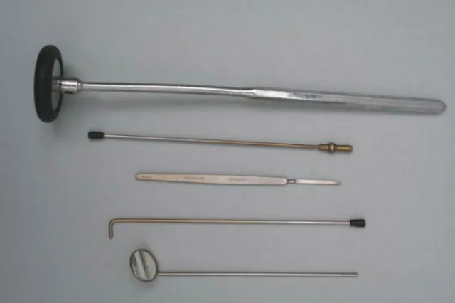Zahnarzt - alte Instrumente und Spiegel