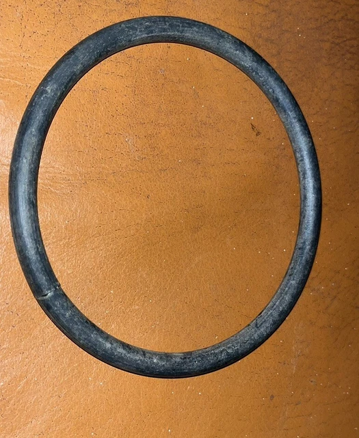 1 COURROIE RONDE POUR PROJECTEUR FILM OU AUTRE DIAMETRE +/- 11,9 Cm extérieur